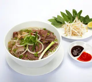 Phở nạm - 55.000 ₫ tại Phở Lan Anh - Nguyễn Đình Chiểu