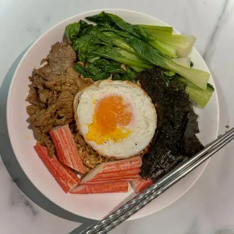 Hình ảnh Cậu Út - Mì Trộn Rong Biển - Nguyễn Duy Trinh