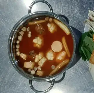 Lẩu Thái chay - vừa - 200.000 ₫ tại Chay Hoa Sen - Cơm Chay Tự Chọn - Nguyễn Thái Bình