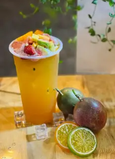 Trà trái cây nhiệt đới - 35.000 ₫ tại 8X Cafe - Mì Trộn & Trà Trái Cây - Nguyễn Cửu Vân