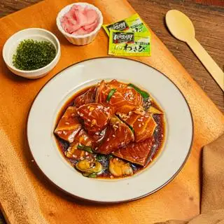 Hình ảnh Cá Hồi Ngâm Tương Nhỏ 120gr