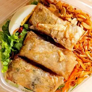 Bún chả giò tôm cua - 39.000 ₫ tại Deilyno - Bún Trộn Nam Bộ & Miến Trộn Đặc Biệt - Tỉnh Lộ 18