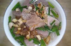 Hủ tiếu thịt - 32.000 ₫ tại Hủ Tiếu Gõ Sài Gòn Quận 4 - Chung Cư Nguyễn Tất Thành