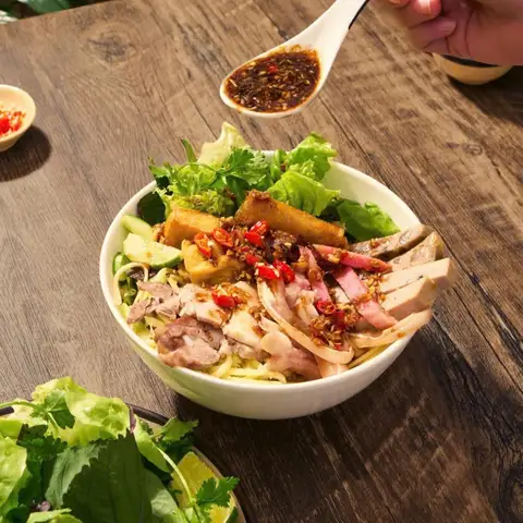 Bún Mắm Nêm, Bún Nước Tương - Tiệm Là Nhà Quận 1 - Trần Đình Xu - Bún/Phở/Mỳ/Cháo gần bạn