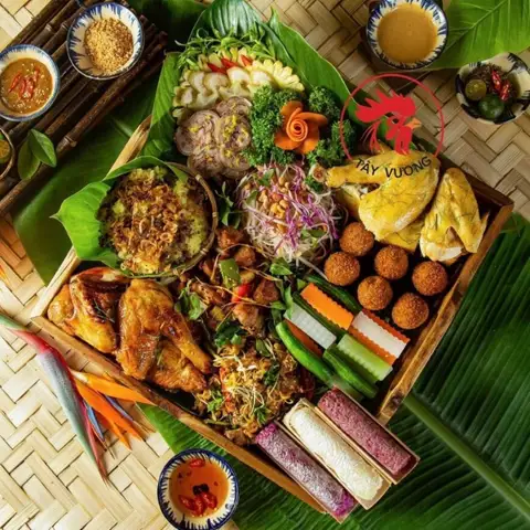 Hình ảnh Tây Vương Quán - Gà Mẹt & Gà Không Lối Thoát - KĐT Dương Nội