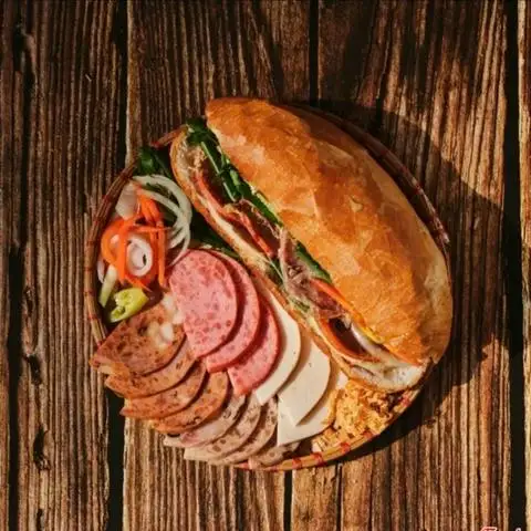 Hình ảnh Bánh Mì Sài Gòn - Đê La Thành