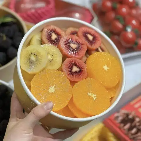 Hình ảnh Tiệm Nhà Mình - Hoa Quả & Ăn Vặt - Bùi Xương Trạch