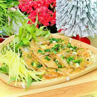 Hình ảnh Bánh tráng sa tế tỏi