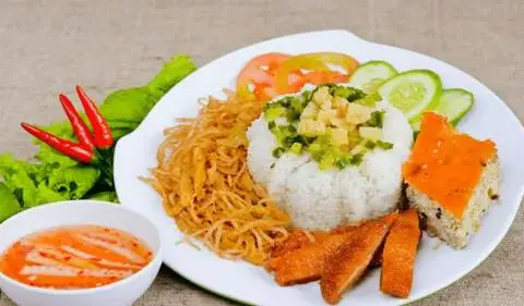 Cơm Tấm Ken - Nguyễn Thị Tần - Cơm/Cơm tấm gần bạn