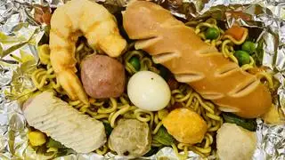 Hình ảnh Mì trộn thập cẩm đặc biệt