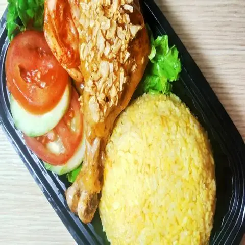 Hình ảnh Cơm Gà Đức An - Mễ Trì