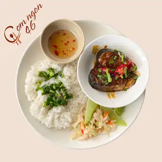 Hình ảnh Cơm tấm cá kho tộ