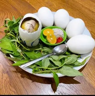 Hột vịt lộn - 11.000 ₫ tại Hột Vịt Lộn Bà Lan - Gỏi Cuốn, Nước Ép & Sinh Tố - Võ Thị Nhờ