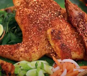 Gà nướng muối ớt - 1 con - 180.000 ₫ tại Gà Vịt Nướng Lu Thái Bình - Dương Bá Trạc