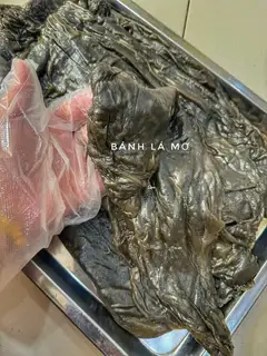 Bánh lá mơ - 85.000 ₫ tại Tiệm Bánh Quê - Bi Bon Bong - Đường Số 1