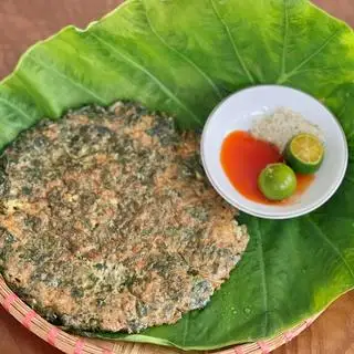 Hình ảnh Trứng rán lá mơ & ngải