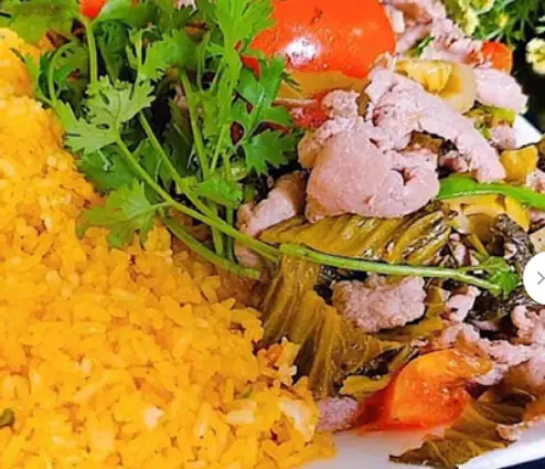 Cơm chiên dưa bò - 75.000 ₫ tại Phở Bát Đàn - Vườn Lài
