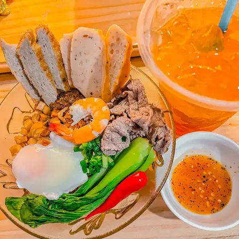 Hình ảnh Mì Trộn Siêu Ngon & Tép Mỡ Trứng Lòng Đào - Bình Chiểu