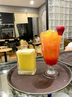 Hình ảnh Quả mọng đá xay hạt ngũ cốc