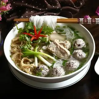 Hình ảnh Bún mọc thịt