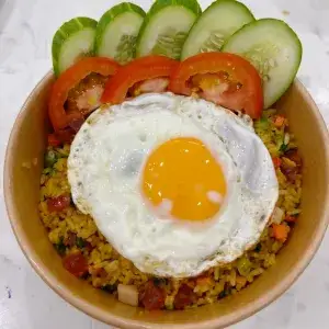 Hình ảnh Thố cơm chiên dương châu