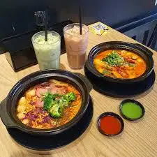 Hình ảnh Ba Bông Quán - Mỳ Cay, Tokbokki & Đồ Ăn Vặt - Pháo Đài Láng
