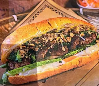 Bánh Mì Nem Nướng - 150.000 ₫ tại Bánh Mì Mẹ Ỉn - Lê Thánh Tôn