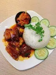 Cơm sườn xào chua ngọt - 100.000 ₫ tại Cơm Gà Dũng Ký - Nguyễn Thông