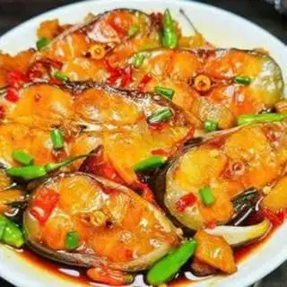 Cơm cá hú kho tiêu - 52.000 ₫ tại Cơm Văn Phòng Thống Nhất - Thống Nhất
