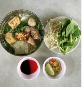 Hủ tiếu mì thập cẩm - 50.000 ₫ tại Hủ Tiếu Bò Viên - Hậu Giang