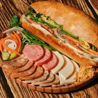 Hình ảnh Bánh mì 2 loại topping tự chọn