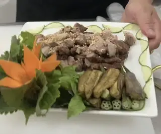 Hình ảnh Đùi cừu nướng tảng