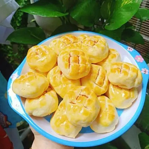 Hình ảnh Bánh Dứa Nhà Gấu - Rau Câu Pháp - Nguyễn Văn Lượng