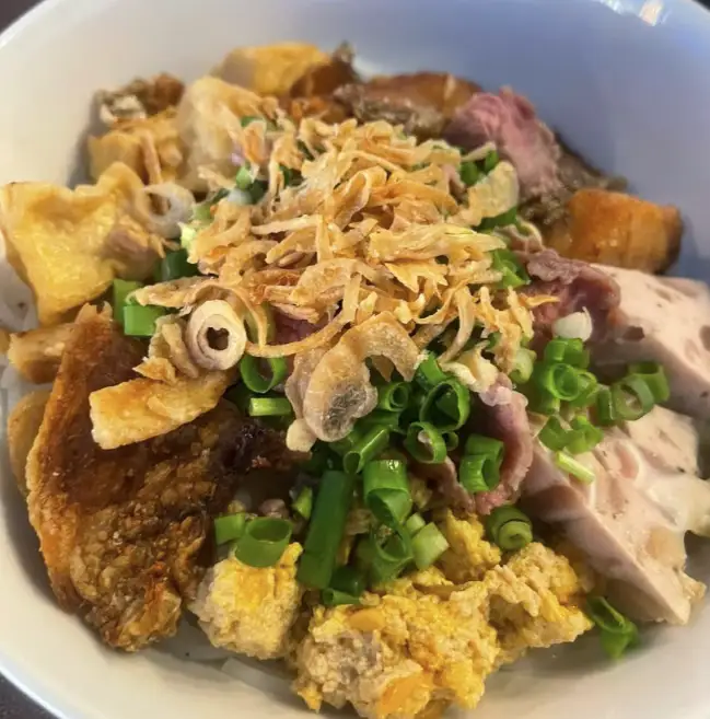 Hình ảnh Bún riêu đầy đủ