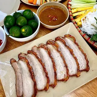 Hình ảnh Combo 2 Bánh tráng cuốn thịt heo quay