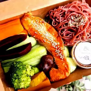 Hình ảnh Bún lứt cá hồi teriyaki