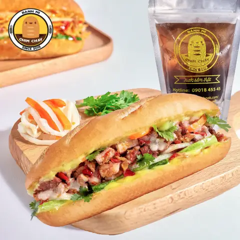 Hình ảnh Bánh Mì Chim Chạy - Lê Văn Sỹ