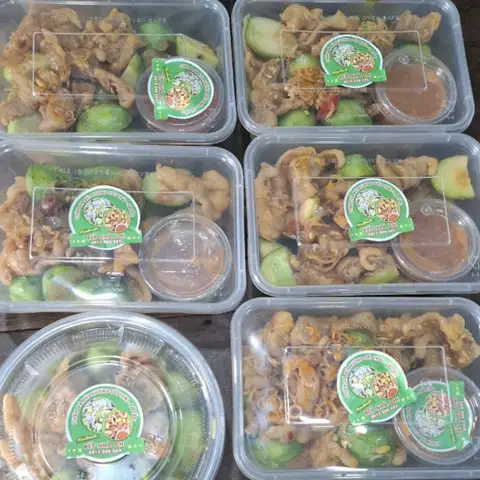 Hình ảnh BẾP NHÀ CHI - Lê Thị Riêng