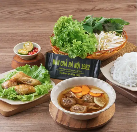 Bún Chả Hà Nội 1982 - Cô Giang - Bún/Phở/Mỳ/Cháo gần bạn