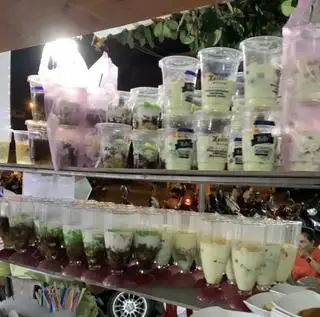 Chè Thái - 38.000 ₫ tại Hello Chè & Trà Sữa - Đường Số 13