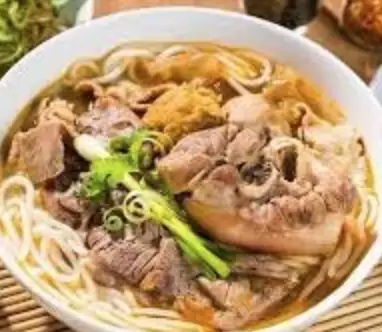 Hình ảnh Bún Bò Huế O Quyết - Kênh T2