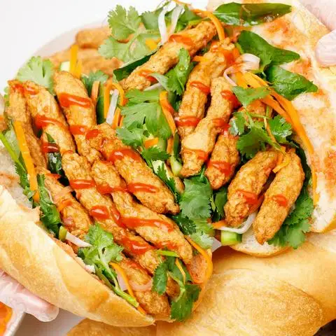 Hình ảnh Bánh Mì Chả Cá Má Hải - Thái Thị Giữ