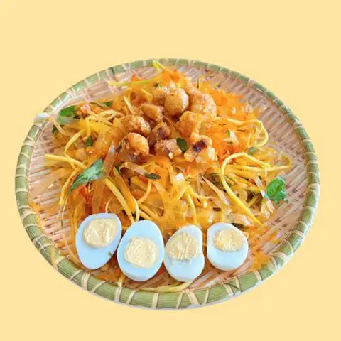 Hình ảnh Tuyền - Bánh Tráng Trộn & Bánh Tráng Cuốn - Nguyễn Văn Lượng