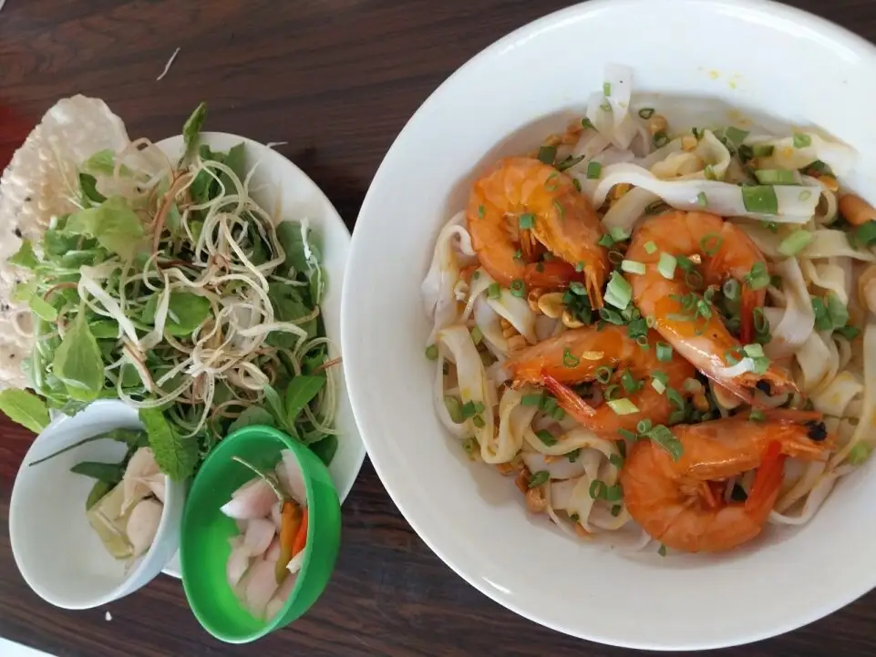 Hình ảnh Mì quảng tôm
