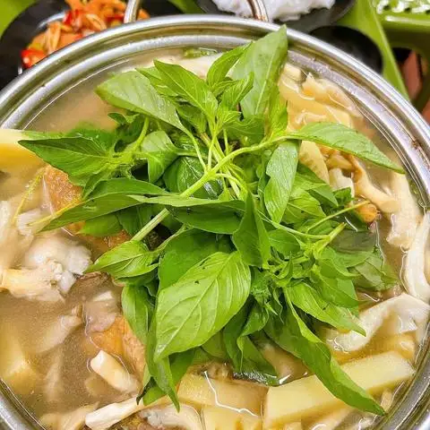 Hình ảnh Lẩu Gà Lá É Phú Yên - Tô Ký