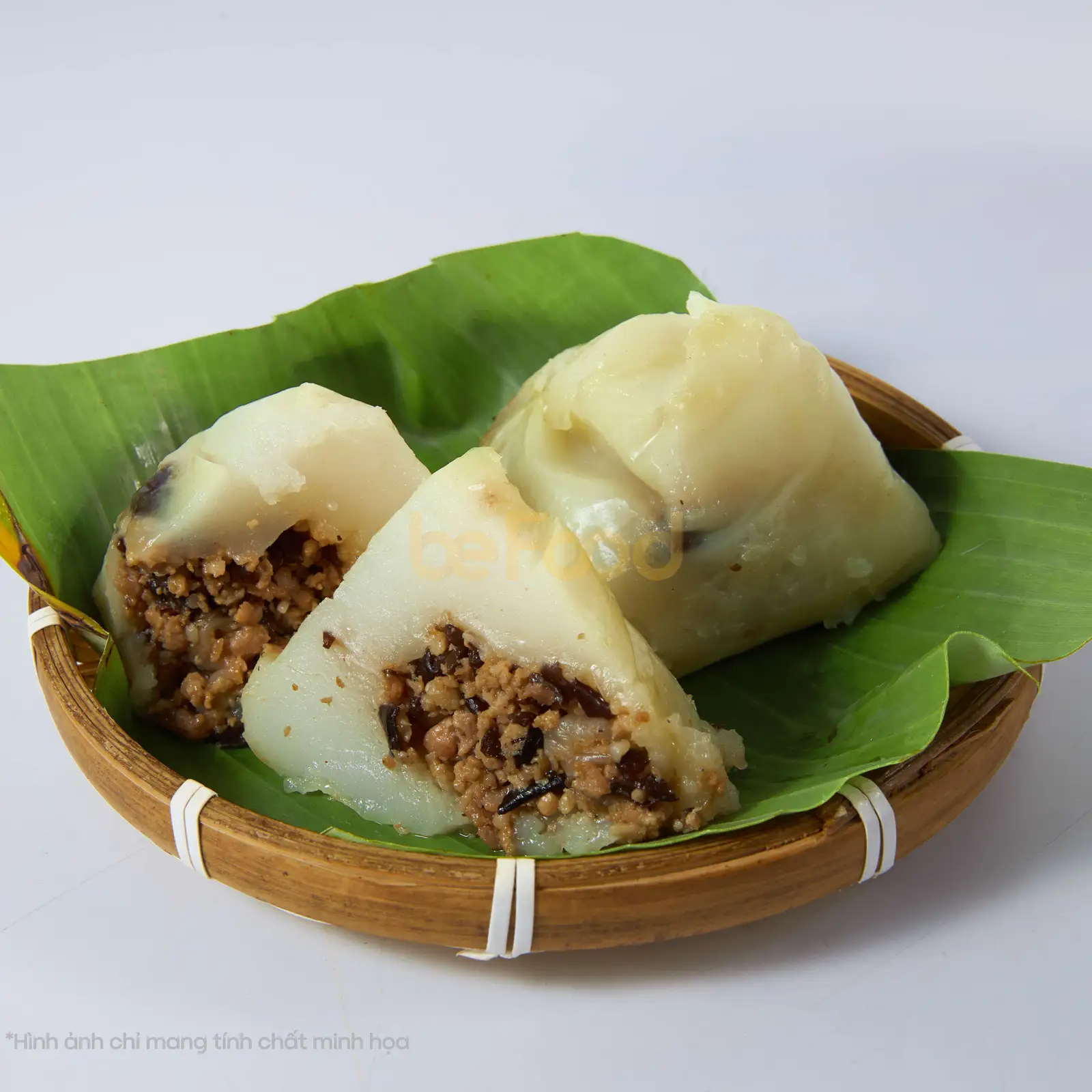 Bánh giò nóng - 20.000 ₫ tại Bánh Mì Hà Nội Chính Hiệu - Âu Dương Lân