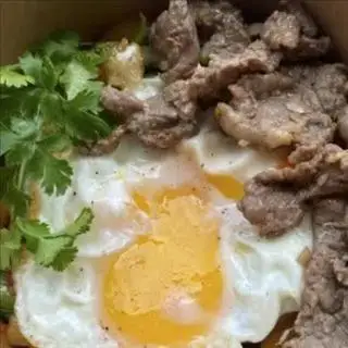 Hình ảnh Mì xào bò trứng