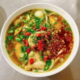 Hình ảnh Bánh canh cá - chả