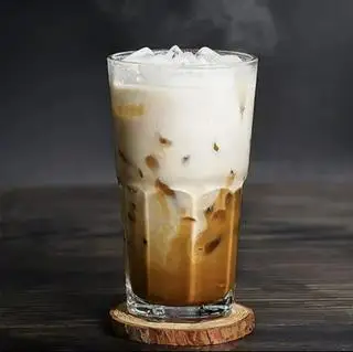 Bạc xỉu - 30.000 ₫ tại Rovina Coffee - Trịnh Đình Trọng