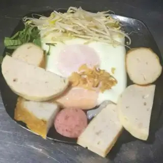 Cuốn trứng lòng đào lớn - 55.000 ₫ tại Bánh Cuốn Nóng Ngon - Huỳnh Tấn Phát